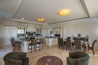 Thumbnail von Luxus-Villa in Sierra Blanca R2825156