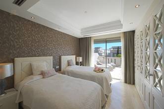 Thumbnail von Luxus-Haus in Sierra Blanca R2662682