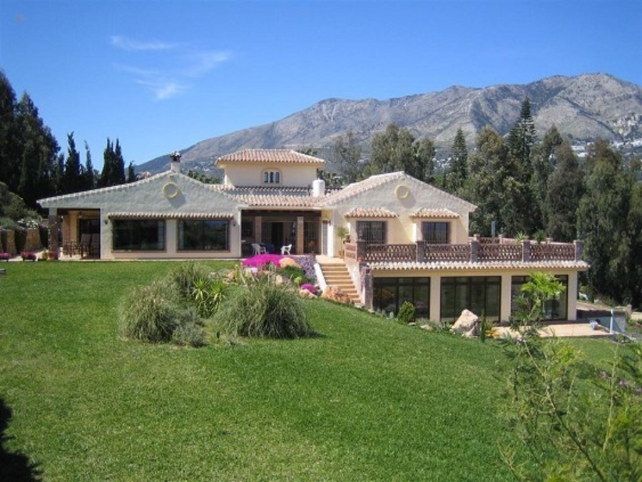Luxus-Villa in Mijas R2289449