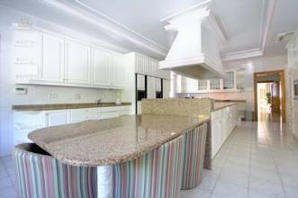 Thumbnail von Luxus-Villa in Guadalmina Baja R2790743