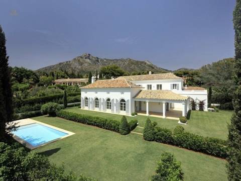 Luxus-Villa in Marbella R2787515