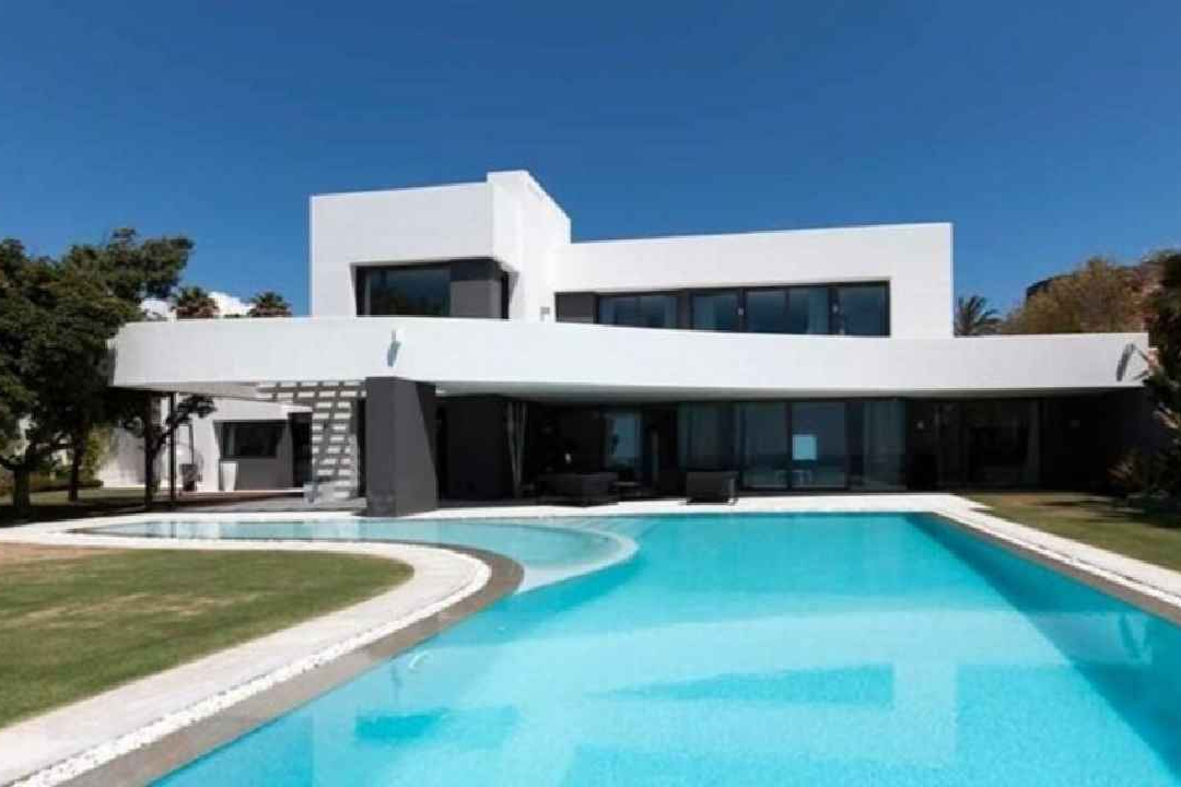 Luxus-Villa in Los Monteros R2787509