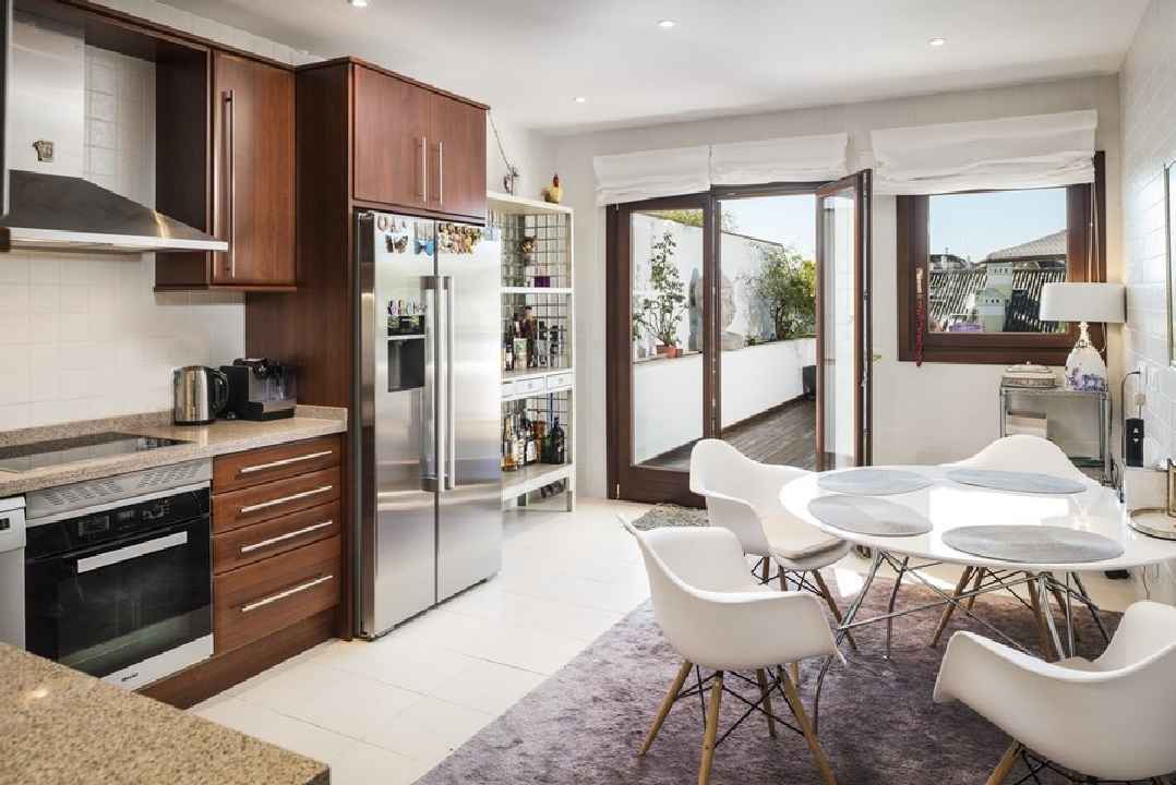 Luxus-Wohnung in The Golden Mile R2327630