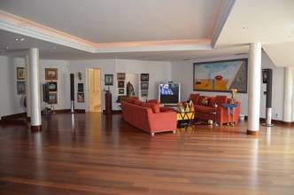 Thumbnail von Luxus-Villa in El Paraiso R2227835