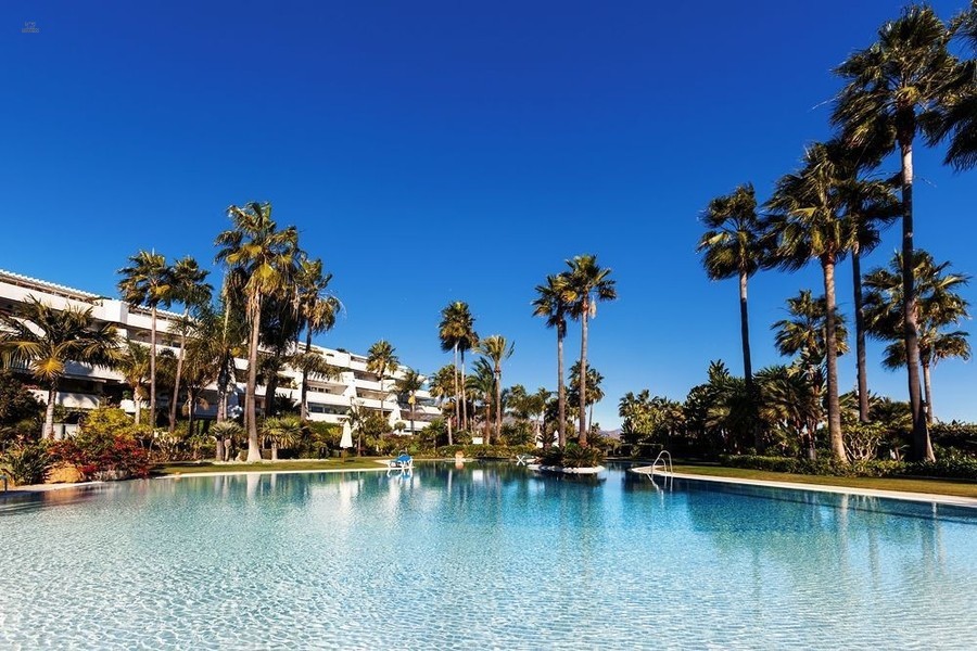 Luxus-Wohnung in Puerto Banus R2746979 