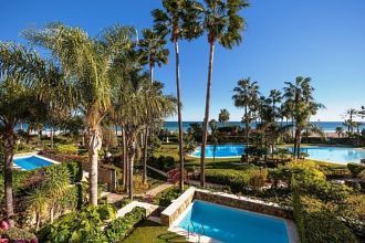 Thumbnail von Luxus-Wohnung in Puerto Banus R2746979