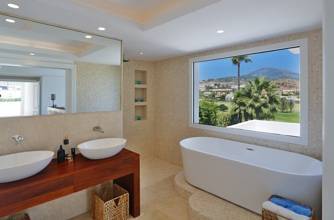 Thumbnail von Luxus-Villa in Nueva Andalucia