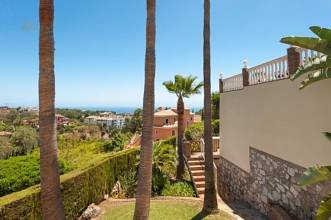 Thumbnail von Luxus-Villa in Las Chapas R2708666