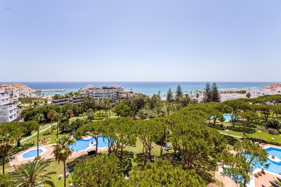 Luxus-Wohnung in Puerto Banus R2767439