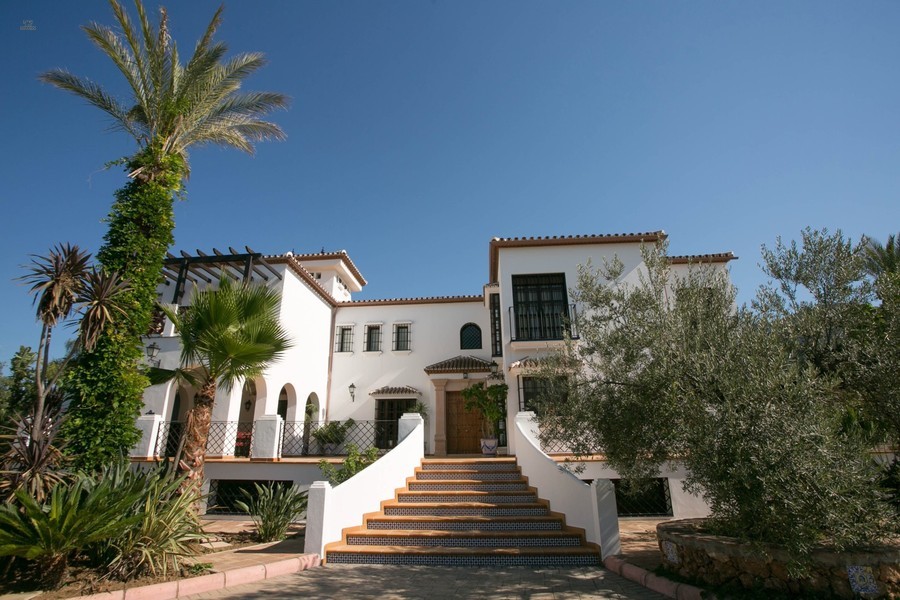 Luxus-Villa in Alhaurin El Grande R2742554
