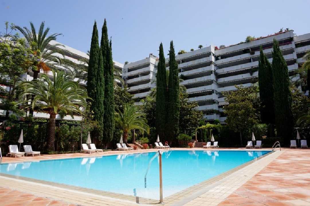 Luxus-Wohnung in Marbella R2706101 