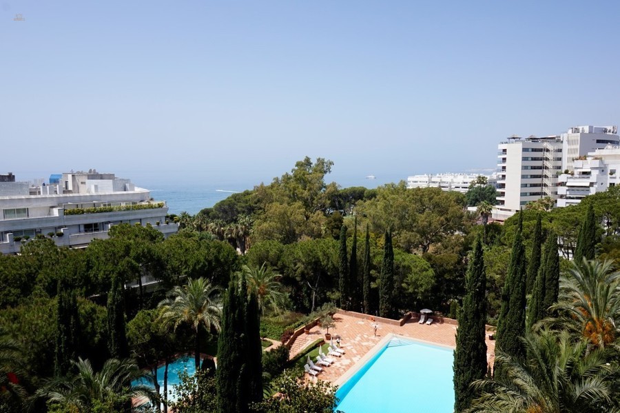 Thumbnail von Luxus-Wohnung in Marbella R2706101