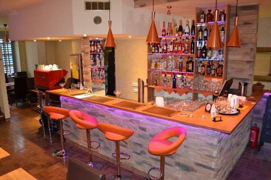 Thumbnail von Voll ausgestattete Gewerbeimmobilie mit 2 Ebenen