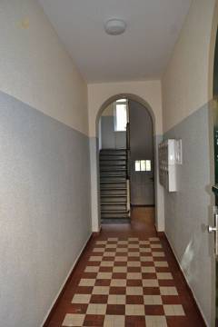 Thumbnail von Große Altbauwohnung mit 2 Balkonen