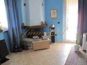 Thumbnail von Ruhig gelegene Villa im Grünen