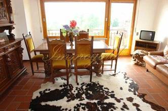 Thumbnail von Gepflegte, große Villa in Orts- und Seenähe mit Pool und Traumseeblick.