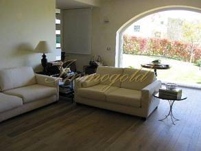 Thumbnail von Gepflegtes Anwesen direkt am Golfplatz