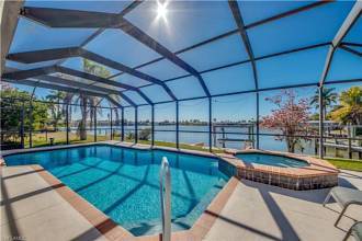 Thumbnail von 516 Cape Coral Parkway W Cape Coral, FL 33914