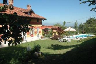 Thumbnail von Ein kleines Schmuckstück... für Sie ausgesucht; gepflegtes Landhaus mit phantastischer Sicht bis in die See-Alpen.