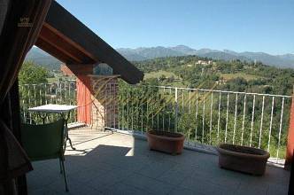 Thumbnail von Ein kleines Schmuckstück... für Sie ausgesucht; gepflegtes Landhaus mit phantastischer Sicht bis in die See-Alpen.