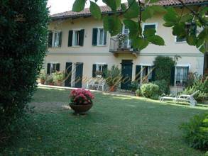 Thumbnail von Charmantes Landhaus in den sanften Hügeln bei Asti.