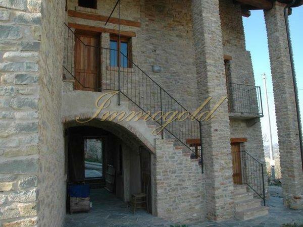 Thumbnail von Producent rolniczy z własnym winnicą, w turystycznie bardzo interesującym regionie winiarskim.