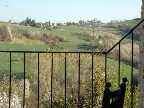 Thumbnail von Producent rolniczy z własnym winnicą, w turystycznie bardzo interesującym regionie winiarskim.