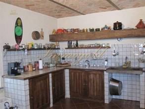 Thumbnail von Residieren im alten Herrenhaus der Grafen Roero… Bei Alba – Roero, ein besonderes Anwesen sucht einen neuen Besitzer.