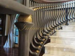 Thumbnail von Elegante, herrschaftliche Villa im residentiellen, repräsentativen Teil der Ortschaft.