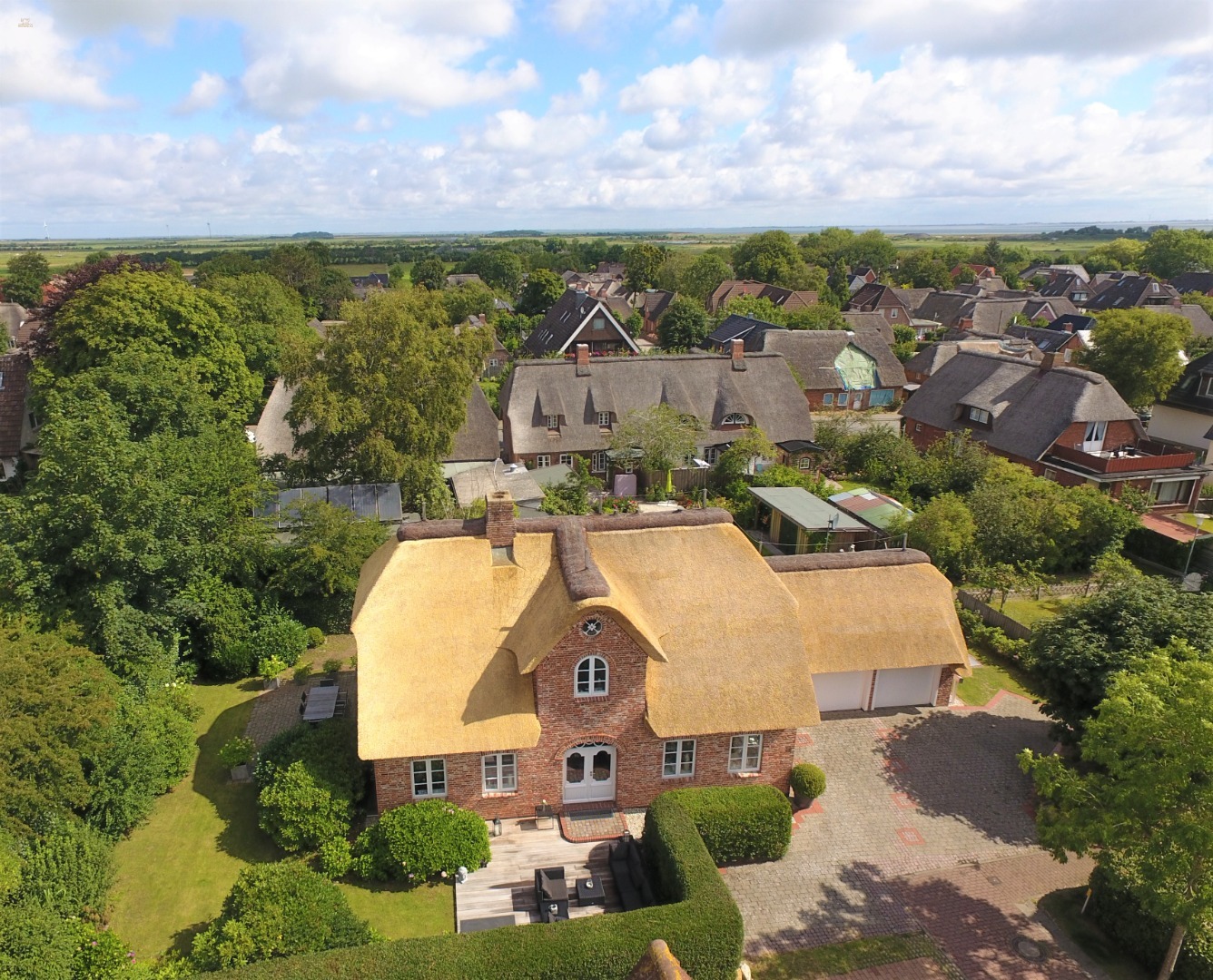 Traumhaftes Friesenhaus mit Schwimmbad und Sauna  ruhige Lage - 10 Gehminuten zum Strand in Wyk