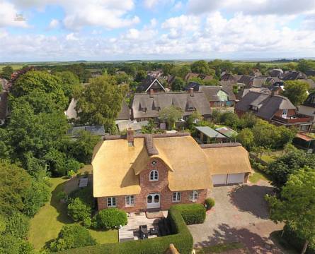 Traumhaftes Friesenhaus mit Schwimmbad und Sauna  ruhige Lage - 10 Gehminuten zum Strand in Wyk