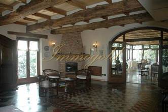 Thumbnail von Exclusieve restaurantvilla met vier individueel ingerichte gastenkamers.