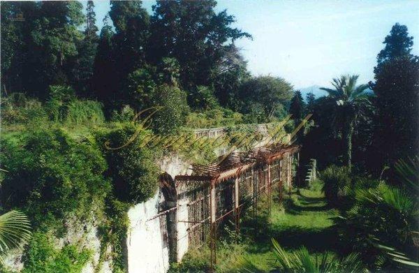 Thumbnail von Einen grandiosen Seeblick und ein riesiges Areal zeichnen dieses Anwesen aus.