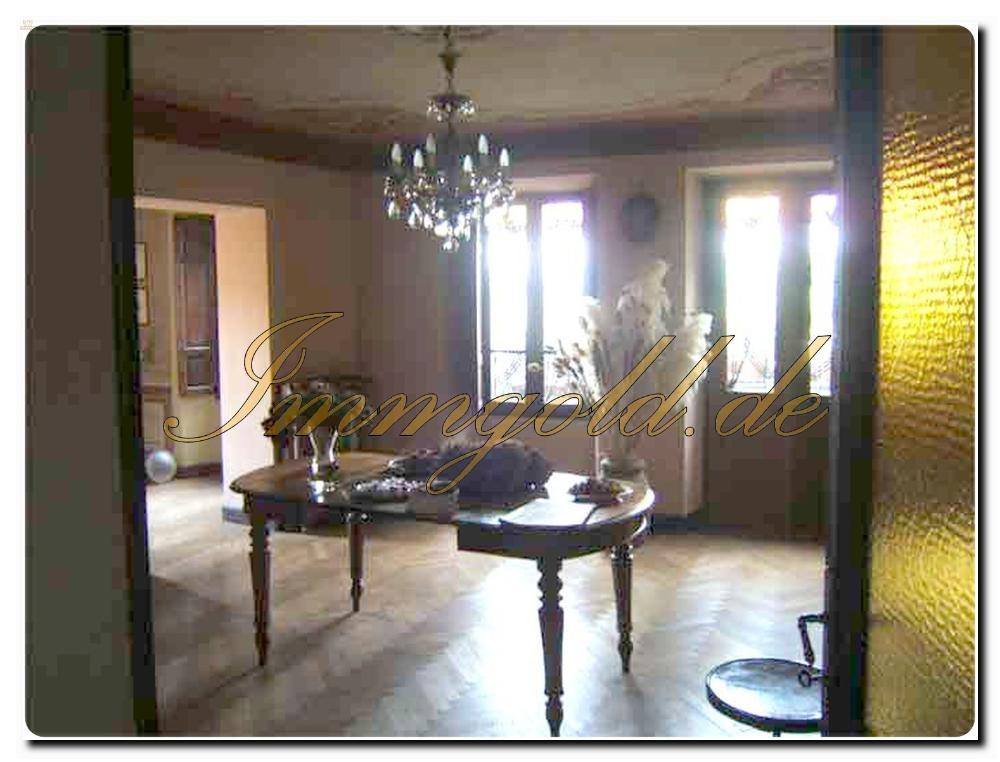 Thumbnail von Landhaus-Villa mit historischen Merkmalen im Herzen des Naturparks von Monte Fenera.