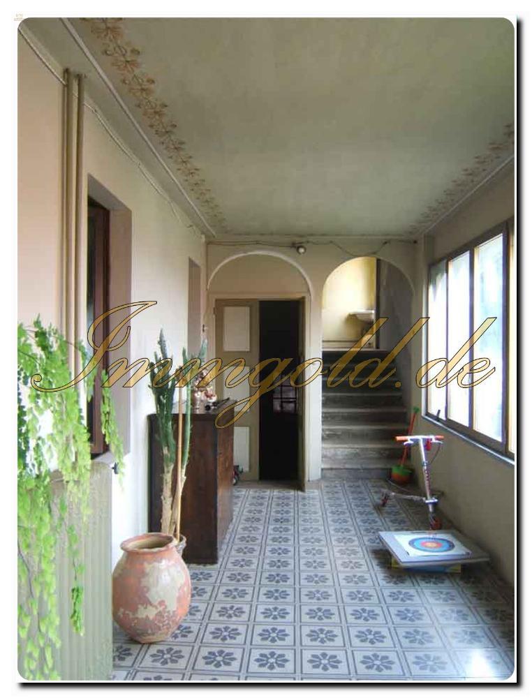 Thumbnail von Landhaus-Villa mit historischen Merkmalen im Herzen des Naturparks von Monte Fenera.