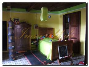 Thumbnail von Landhaus-Villa mit historischen Merkmalen im Herzen des Naturparks von Monte Fenera.