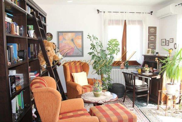 Thumbnail von Doppelhaushälfte mit traumhaftem Seeblick in sonniger Südlage.