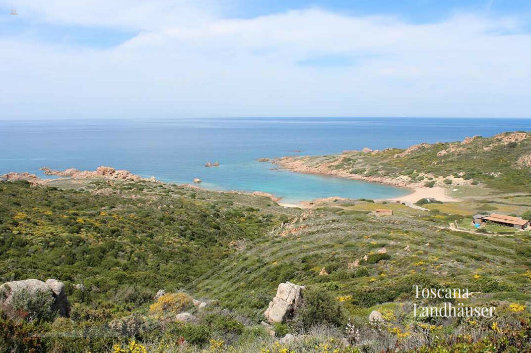 Thumbnail von Neubau mit Meerblick und 3 ha großem Grundstück