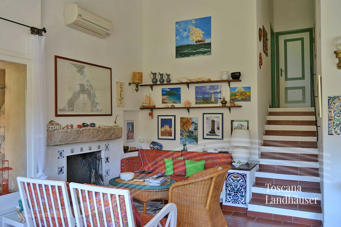 Thumbnail von Villa mit rosabeta Granit in Panoramalage nur ca. 3 km vom Meer entfernt