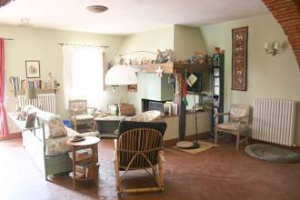 Thumbnail von Reiterhof mit vollrenoviertem Natursteinanwesen im Chianti mit 15 ha Land