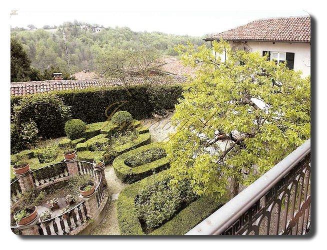 Thumbnail von Immogold VSOZ001 Imposante Liegenschaft mit Stil