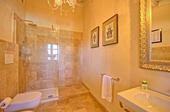 Thumbnail von wunderschöne - frisch renovierte - Villa in Panoramalage