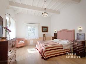 Thumbnail von historische Villa mit Pool und Tennisplatz bei Arezzo