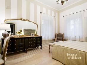 Thumbnail von historische Villa mit Pool und Tennisplatz bei Arezzo