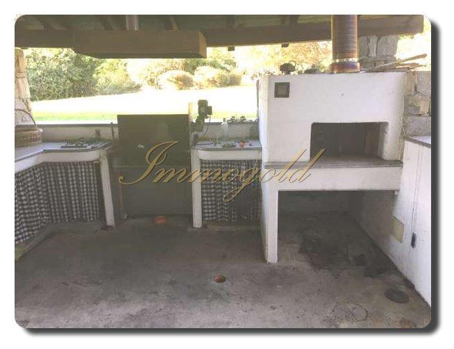 Thumbnail von Immogold IMI 1380 renovierungsbedürftige Villa mit großem Park