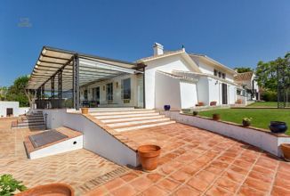 Thumbnail von Luxus-Villa in El Rosario R2363410