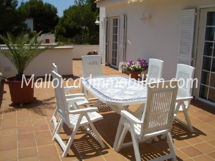 Thumbnail von EXKLUSIVE VILLA MIT MEERBLICK