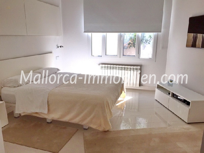 Thumbnail von MODERNES LUXUS CHALET MIT POOL