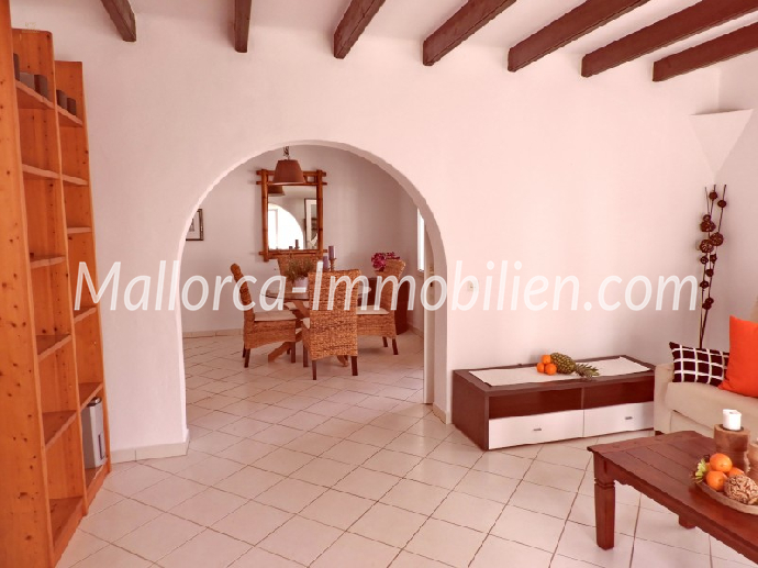 Thumbnail von WUNDERSCHÖNES CHALET MIT TEILMEERBLICK