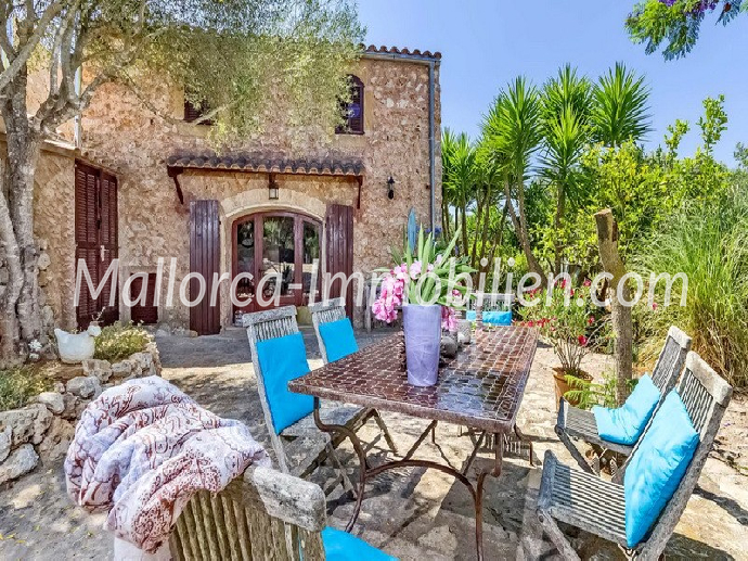 Thumbnail von WUNDERSCHÖNES FINCA-ANWESEN MIT PANORAMABLICK - 3 HÄUSER - 2 WOHNUNGEN